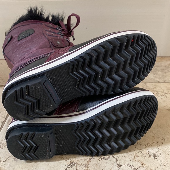 Girls Sorel Winter Boots Size 3 - Picture 5 of 6